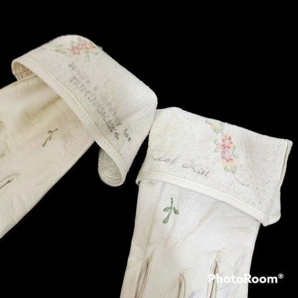 Vintage 50s Trimingham's White Real Kid Leather Floral Embroidered Gloves Womens
